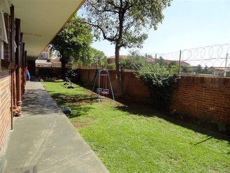 1 Bedroom Apartment in Lambton