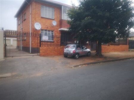 2 Bedroom Flat in Primrose