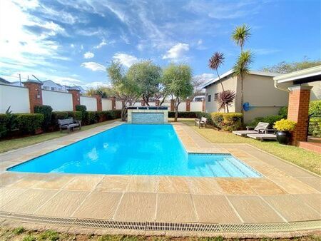 2 Bedroom Apartment in Greenstone Hill