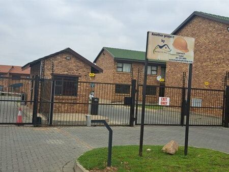 1 Bedroom Townhouse in Witfield