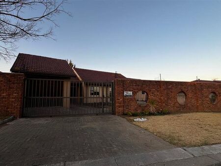3 Bedroom House in Boksburg South