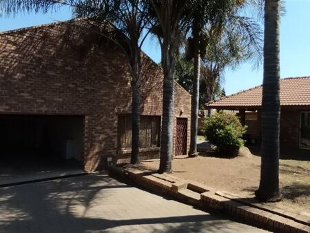 4 Bedroom House in The Reeds