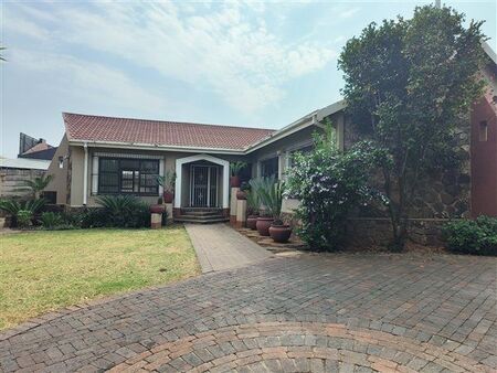 4 Bedroom House in Wierda Park