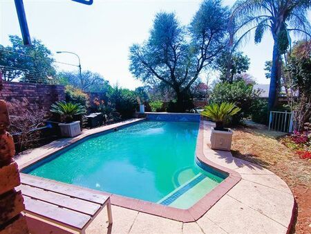 3 Bedroom House in Eldoraigne