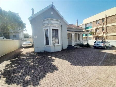 1 Bedroom Apartment in Port Elizabeth Central