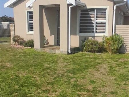 2 Bedroom House in Malabar