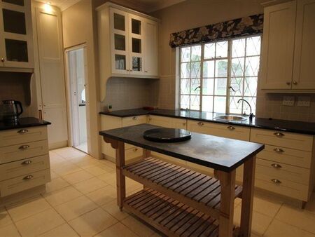4 Bedroom House in Selborne
