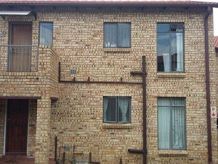 2 Bedroom Apartment in Honeydew