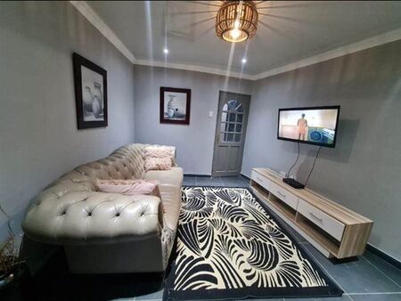 1 Bedroom House in Roodekrans