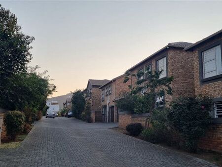 3 Bedroom Duplex in Wilgeheuwel