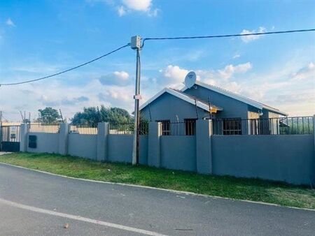 3 Bedroom House in Fleurhof