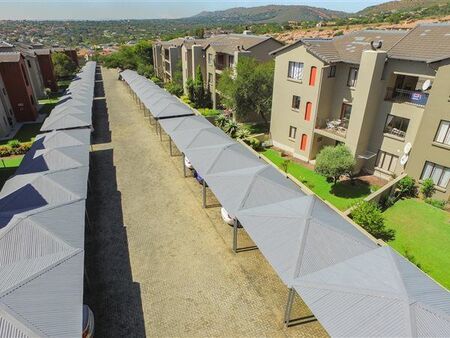 2 Bedroom Apartment in Ruimsig