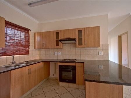 3 Bedroom Apartment in Elarduspark
