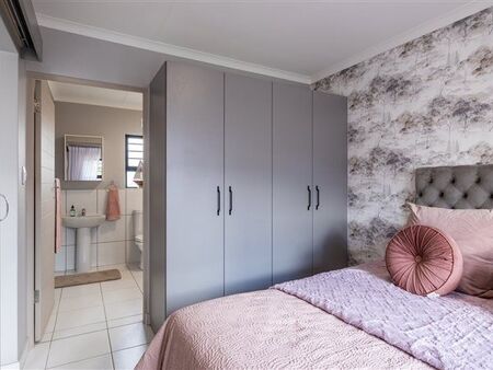 1 Bedroom Apartment in Rietfontein