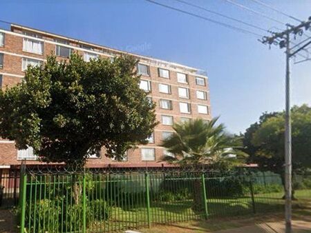 1.5 Bedroom Apartment in Wonderboom South