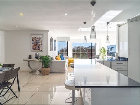 2 Bedroom Apartment in Bryanston