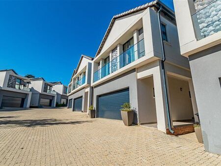 3 Bedroom House in Bryanston
