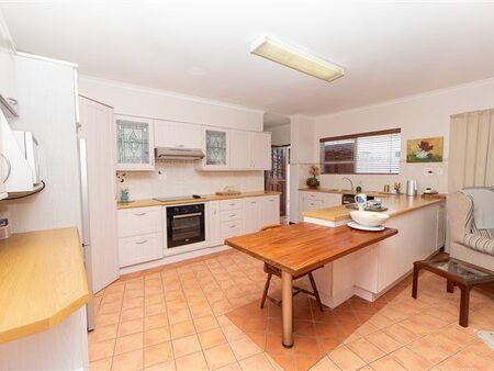 3 Bedroom House in Country Club