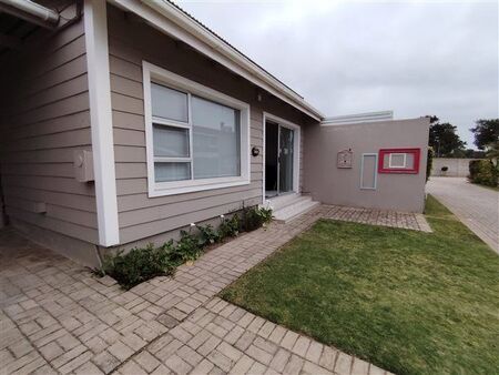 2 Bedroom House in Hartenbos