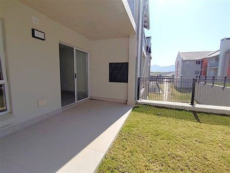 2 Bedroom Apartment in George Central