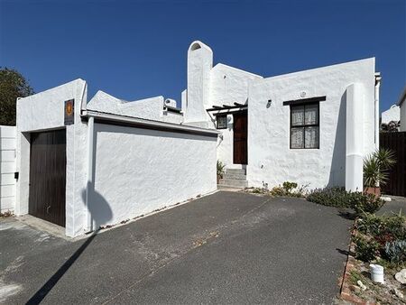 2 Bedroom Townhouse in Parklands