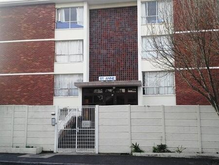 2 Bedroom Apartment in Kenilworth