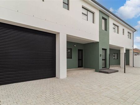 2 Bedroom Apartment in Wetton