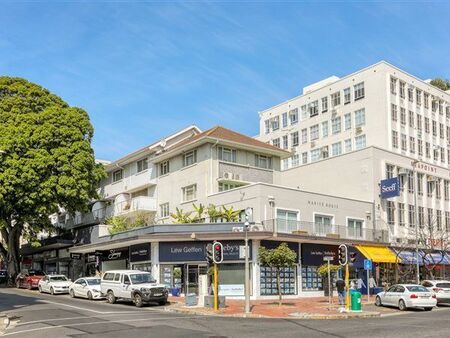 2 Bedroom Apartment in Sea Point