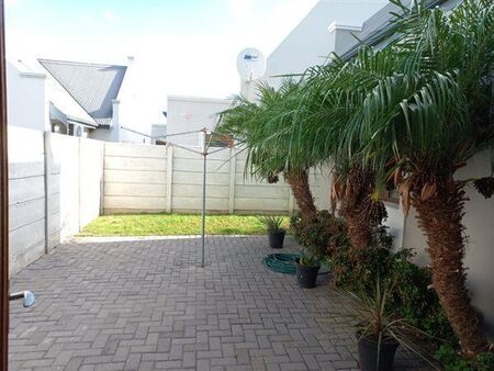 3 Bedroom House in Roux Park
