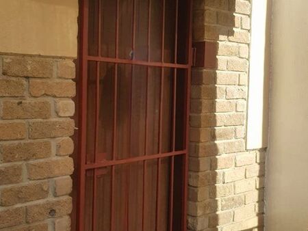1 Bedroom Apartment in Lennoxton