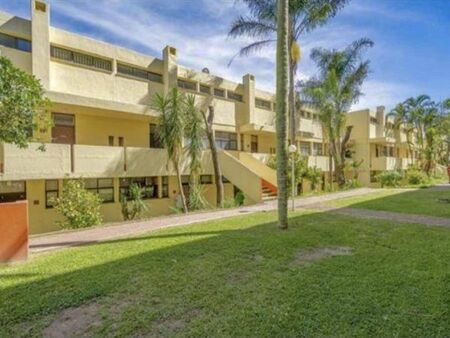 2 Bedroom Duplex in Paradise Valley