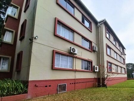 2 Bedroom Apartment in Bulwer
