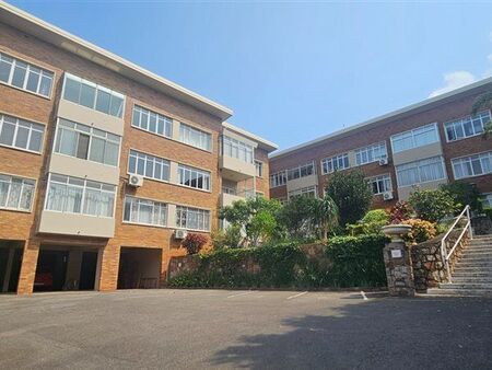 2.5 Bedroom Apartment in Essenwood