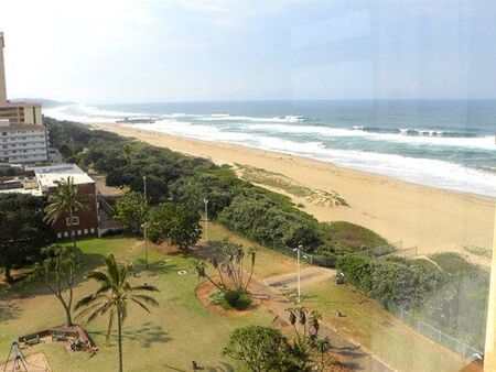 1 Bedroom Flat in Amanzimtoti