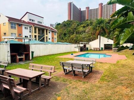 3 Bedroom apartment to rent in Morningside, Durban