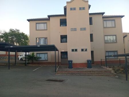 2 Bedroom apartment to rent in Bloubosrand, Randburg