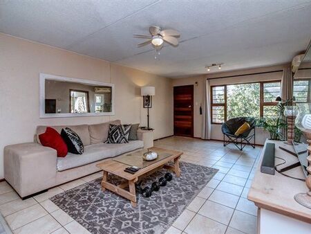 2 Bedroom Apartment in Bryanston