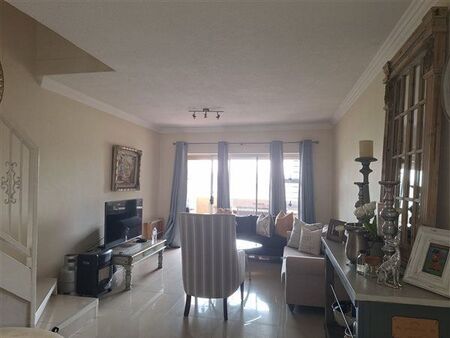 2 Bedroom Apartment in Illovo