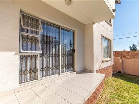 2 Bedroom Apartment in Ferndale