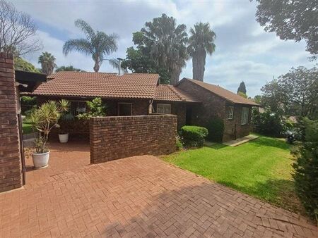 2 Bedroom House in Randpark Ridge