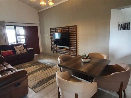 3 Bedroom Apartment in Randpark Ridge