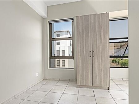 1 Bedroom Apartment in Rosebank