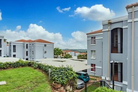 2 Bedroom Apartment in Northcliff