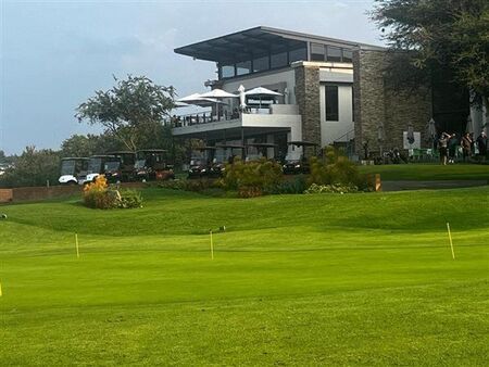1 Bedroom Apartment in Jackal Creek Golf Estate