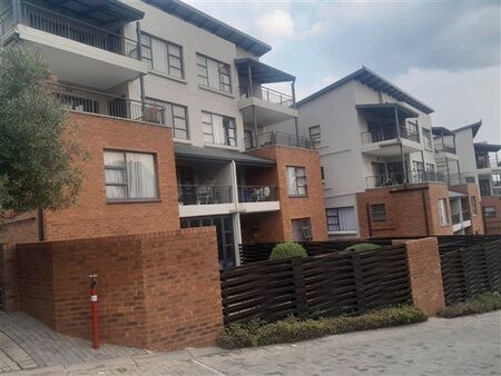 2 Bedroom Townhouse in Oakdene