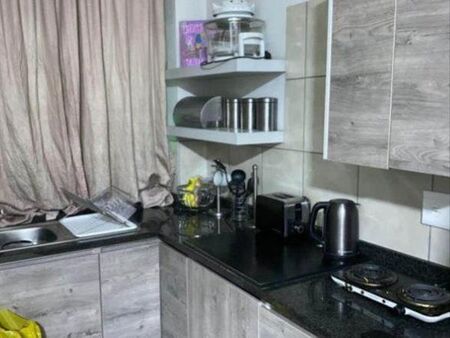 1 Bedroom Apartment in Kew