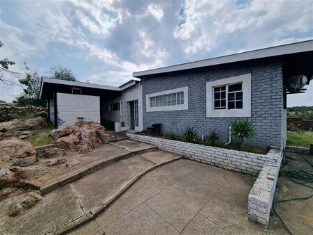 2 Bedroom House in Vaaloewer