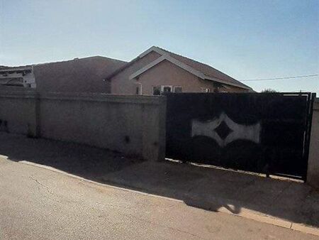 3 Bedroom House in Mapleton