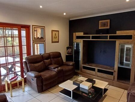 3 Bedroom Townhouse in Beyers Park