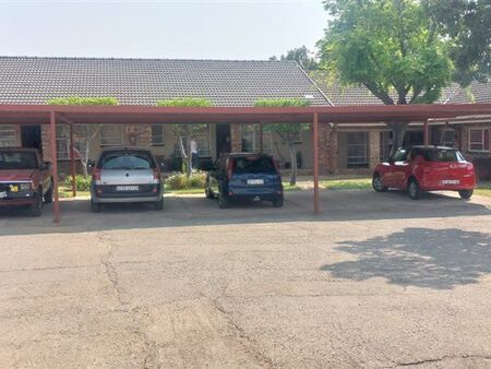 1 Bedroom Townhouse in Mayberry Park